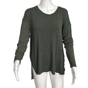 American Eagle Green Plush Stretchy Green Long Sleeve Knit Shirt‎